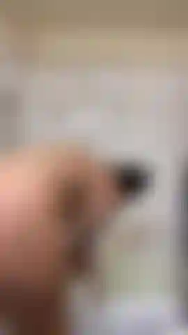 - Reiten auf dildo in der badewanne – stöhnen, während ich diesen riesigen dildo in meiner badewanne geritten habe & es hat mich so geil gemacht. Ich liebte es, diesen dicken schwanz auf & ab zu reiten. Ich musste ihn zuerst einschmieren, weil er so groß war 😮!! Außerdem habe ich das video als loop eingestellt, sodass es sich wiederholt 🔁.