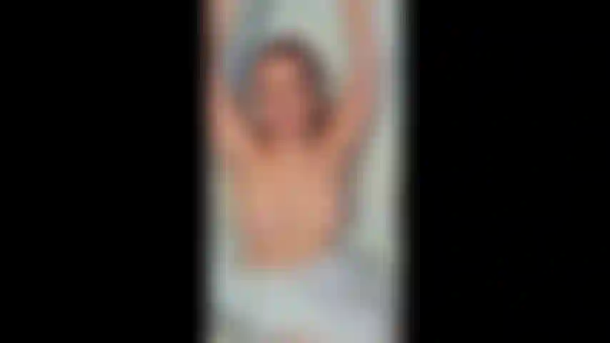 Shaving my Hairy Armpits whilst enjoying a nice bubble bath..