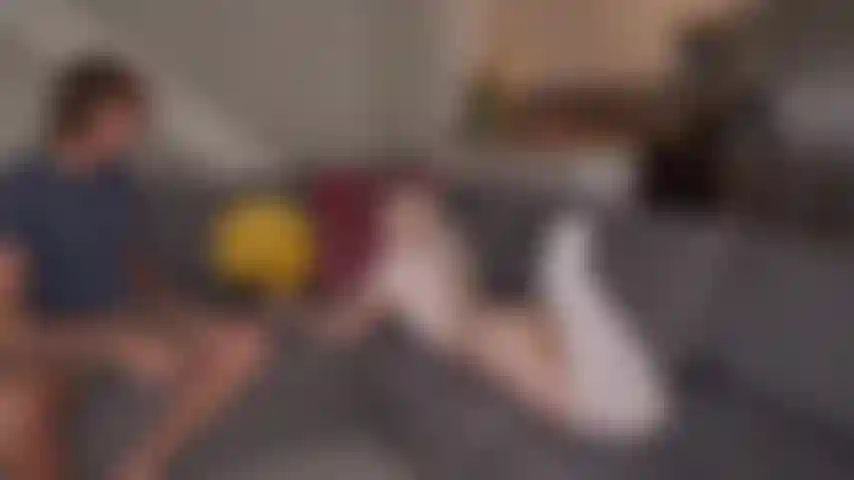 (B/g) stiefbruder hat alle meine löcher benutzt! Er hat mir nicht geglaubt, als ich ihm sagte, dass magic-8-balls wirklich funktionieren.