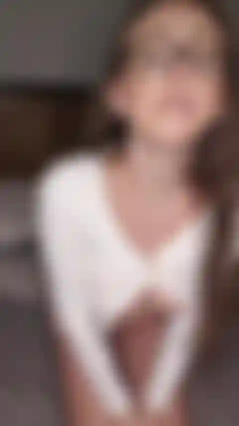 Öl mich ein, papa!! Die um dein sperma bettelt!