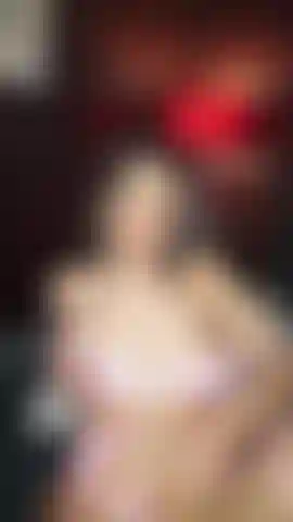 Tell me, honey… are you enjoying the show, or me?