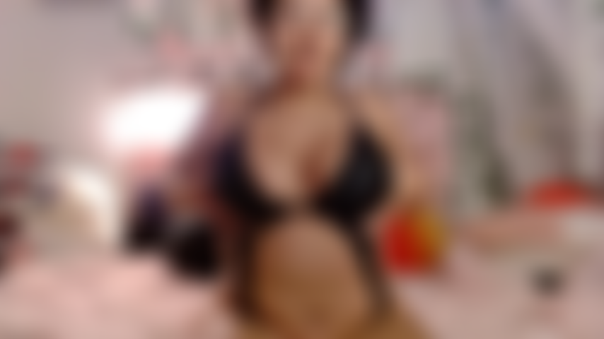 Mein körper macht deinen kleinen penis schwach.