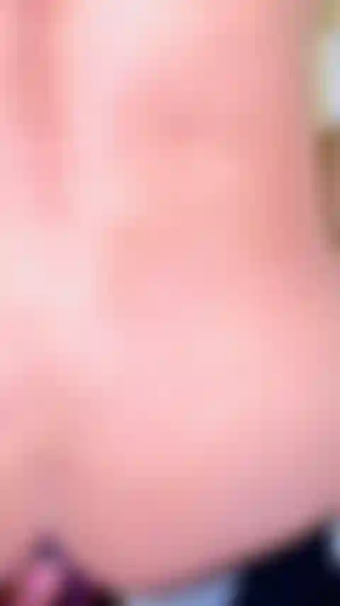 Einen großen b c reitet.