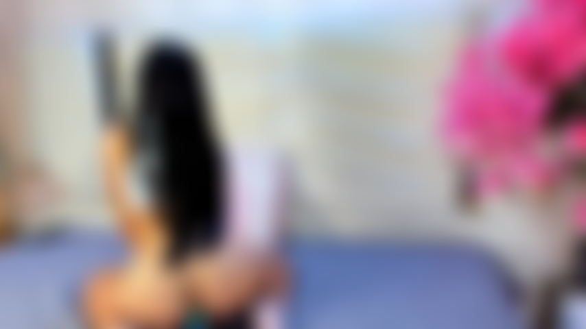 Komm und fick diese brennende muschi.