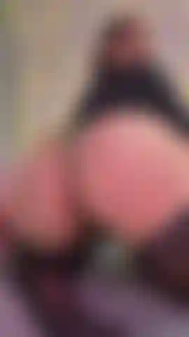 Finger in den arsch und anbetung.