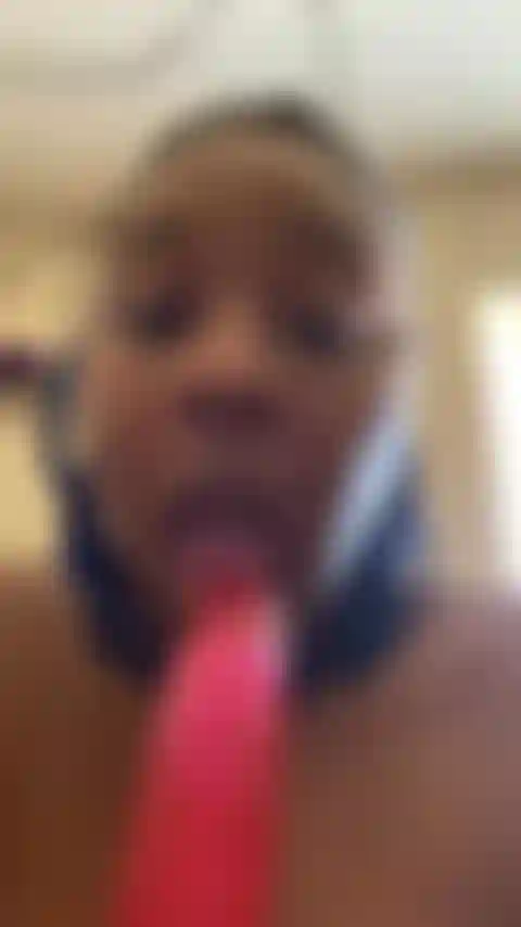 Stelle meinen ersten dildo vor.