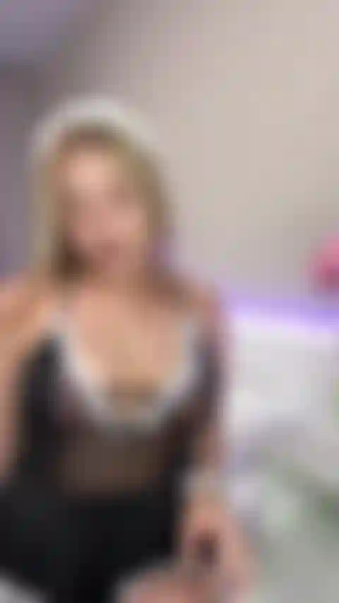 Dein schmutziges dienstmädchen.