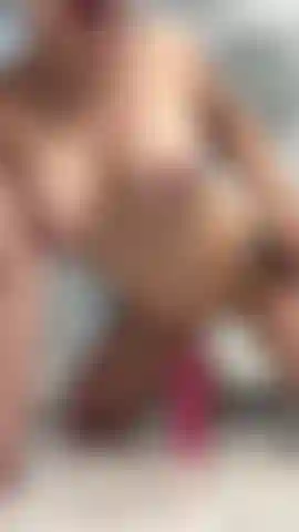 . Reite deinen schwanz im badezimmer.