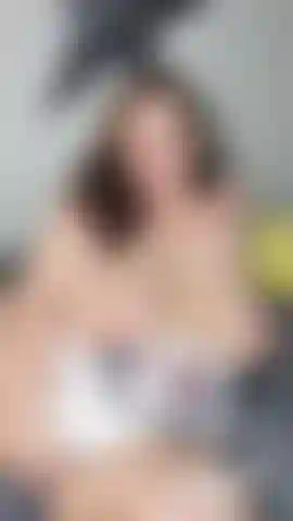 Mit spitze fühlen sich die klammern viel besser an.