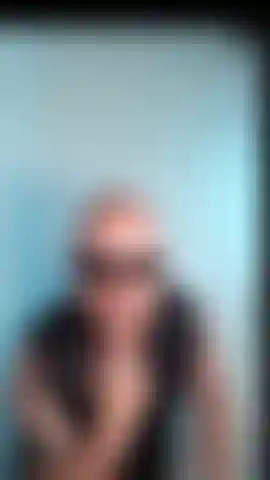 A little show off.. a short non nude video teaser