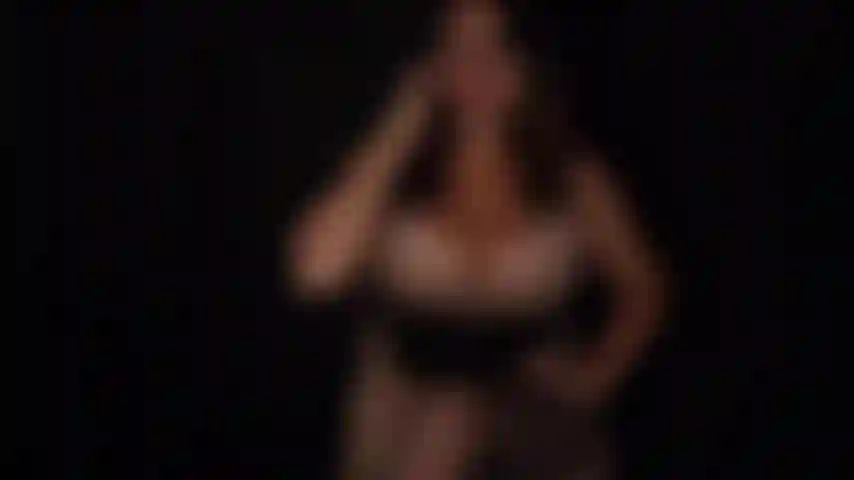 Ein stiefbruder, der verführung oder mindfuck tanzt.