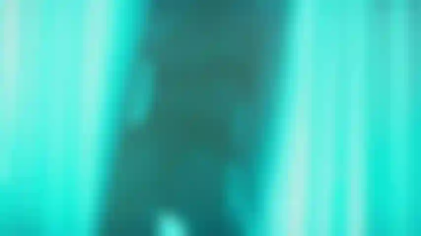 Ich bin der perfekte start oder abschluss ihres tages. Ich habe einen schlechten einfluss, aber verdammt, ich mache spaß :).