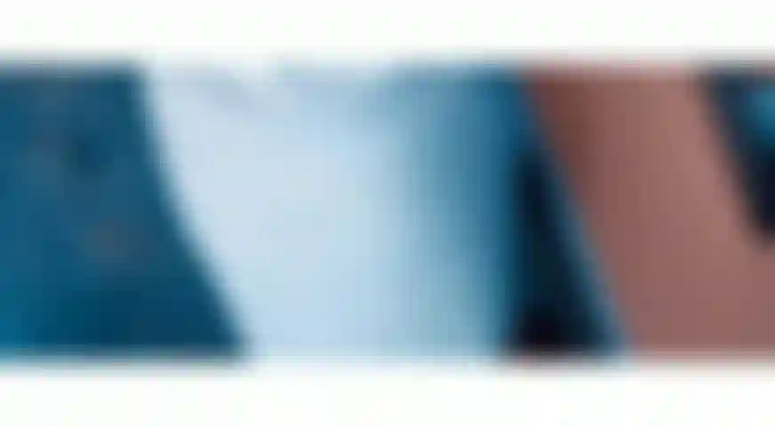 Komm mit mir unter die dusche.