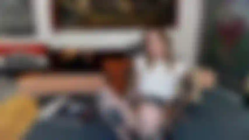 Fingere mich selbst und komme in einer cam-session.