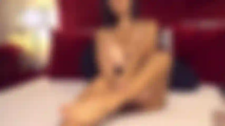 Die wie ein magnet in meine welt hineingezogen wird und meine verführerischen beine und füße als köder benutzt.... Hast du es genommen?