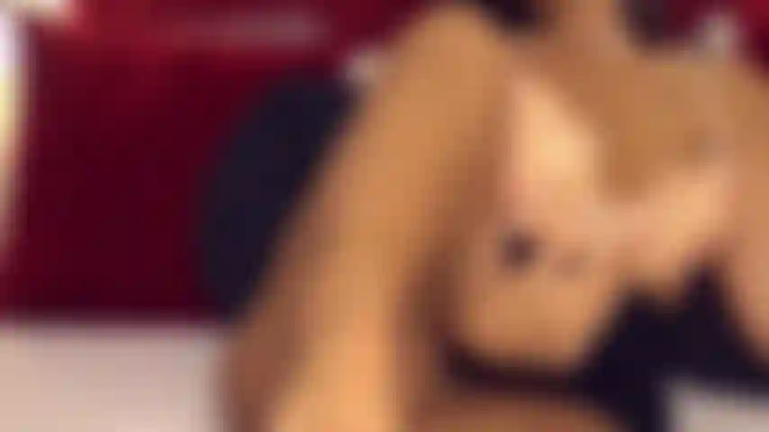 Leckere zehen, die nur darauf warten, geknabbert zu werden, alles für meine hungrigen jungs.