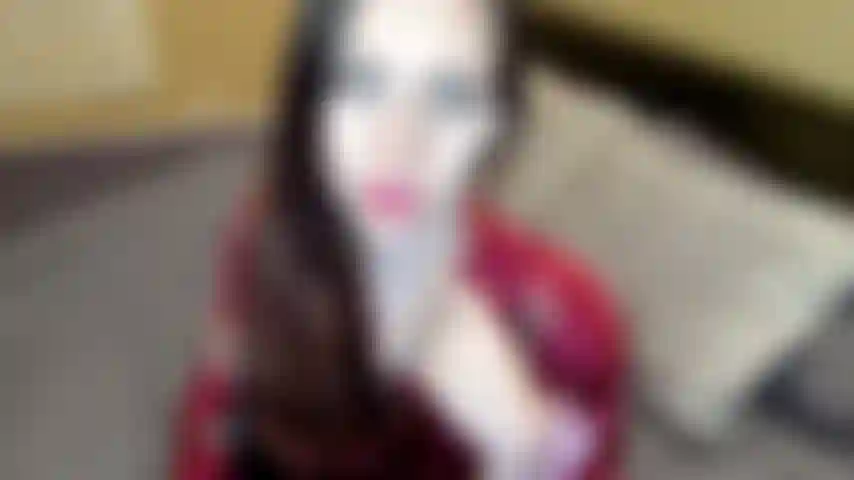 Mein erstes dildovideo – bring mich dazu, auf deinem schwanz zu kommen.