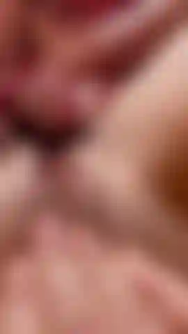 Mega close up view of me playing with my clit . Freshly shaved bald pussy . Would you like to cum on it at the same time as I climax ? Don’t forget to spray inside my little hole too 💦