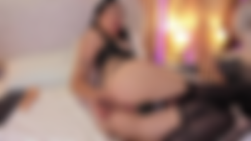 Jeder zentimeter in meinem engen kleinen loch.