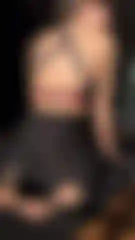 Die sich in lycra-leggings für den hintern vergnügt.