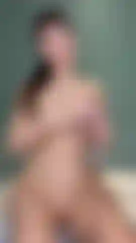 Und verehre den körper mit babyöl