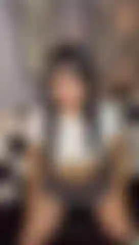 Mit schlankem körperbau.