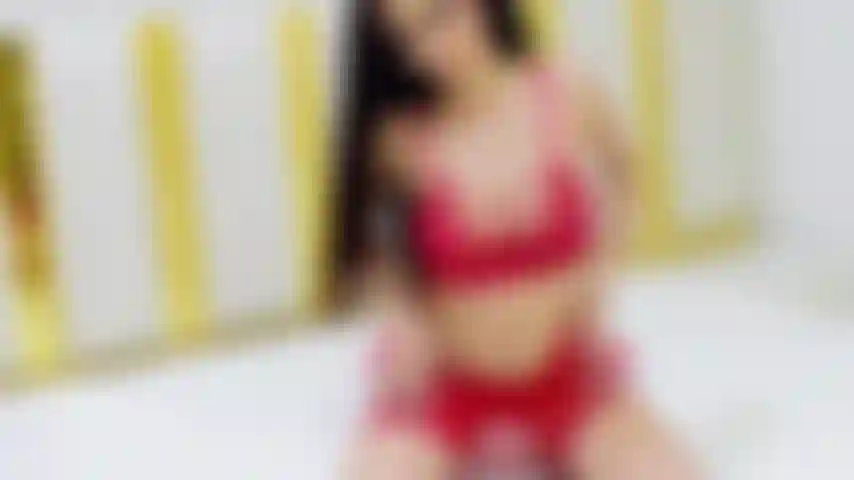 come meet a little bit about emma and fall in love with my movements