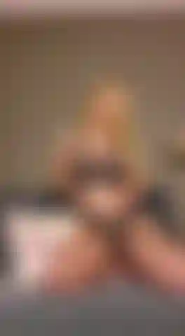 Wichsanleitung und gegenseitiges spielen.