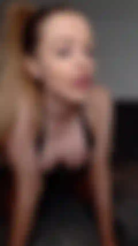 Unterwürfige demütigung und erniedrigende joi von herrin emma.