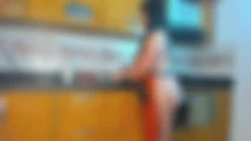 Komm, wir spielen zusammen beim kochen.