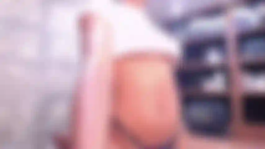 Ebony girl macht erstaunlichen deepthroat.