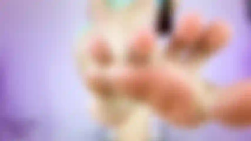 Sissy foot bitch demütigung joi, zieh dein lieblingshöschen an und mach dich bereit für einen sexy und demütigenden joi, sissy! Ich möchte sehen, was für eine große sissy-hure du wirklich für meine füße bist. Es ist perfekt, dass du entlassen wurdest, denn jetzt kannst du meine engagierte sissy werden.