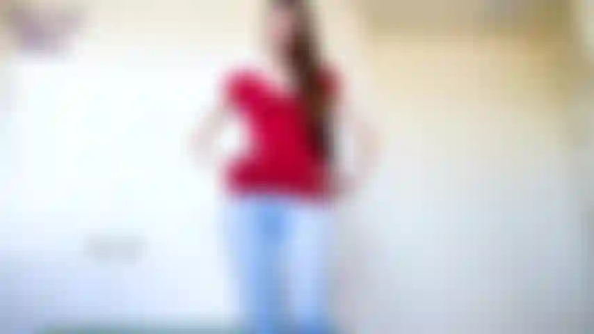 Jungfrauen zahlen dafür, mein höschen zu sehen. Will mein jungfräulicher sklave mein höschen sehen? Du willst sie so unbedingt streicheln, dass du alles tun wirst, was ich sage, oder? Also wirst du dafür bezahlen, sie zu sehen. Aber ich fühle mich schelmisch, also könnte es sein, dass ich die ein oder andere überraschung erlebe.