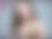 Nimm diese erbärmliche, winzige entschuldigung eines schwanzes heraus. Du wirst es genau so streicheln, wie ich es sage.