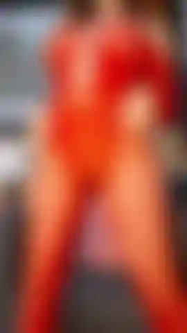 Bestrafe diese enge muschi, baby!