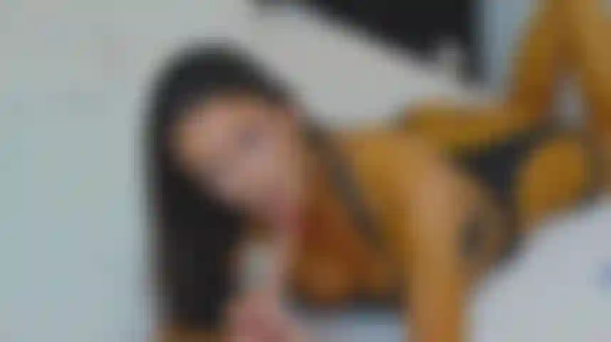 BLOWJOB DEEPTHROAT
SPITTING SITTING ON MY KNEES AND ASK FOR SPERM SEXY OUTFIT