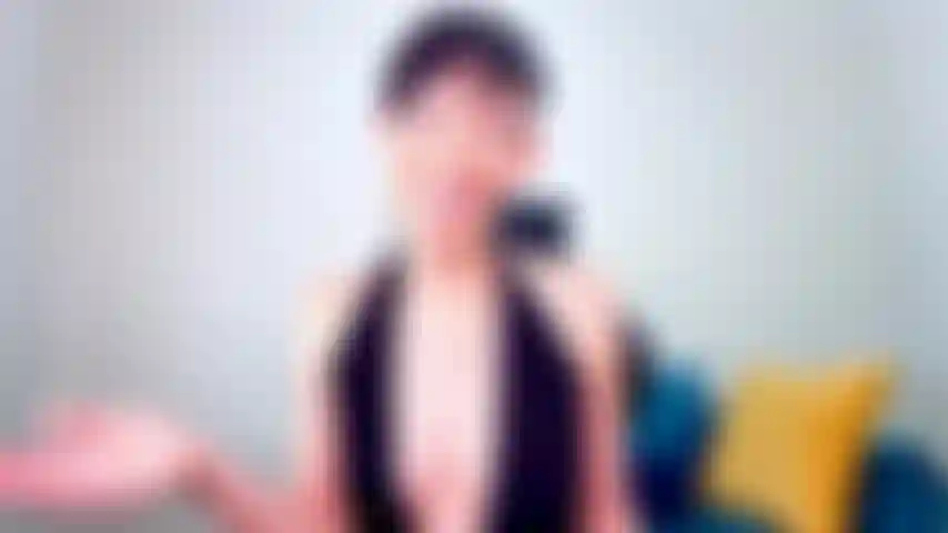 Dein date erniedrigt deinen kleinen schwanz.