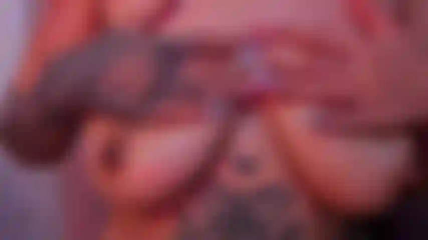 Saftige titten machen deinem schwanz einen guten job!