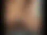 Klares stuhldildoreiten.