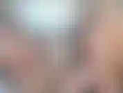 Velvetskye fickt mich mit einem dildo.