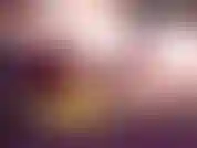 Kleinen titten und oben ohne beim rauchen.