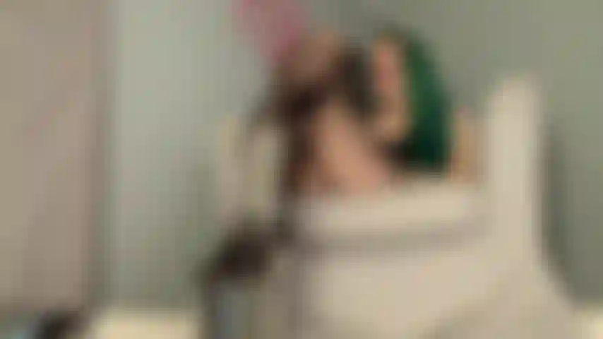 Ugh..... Hallo loser. Sie sollten sich glücklich schätzen, dass ich mir die zeit genommen habe, dies für sie zu machen, um ihre existenz zu verspotten und ihre neigung zur selbstbefriedigung zu verspotten. Das ist ein intensiver verlierer.