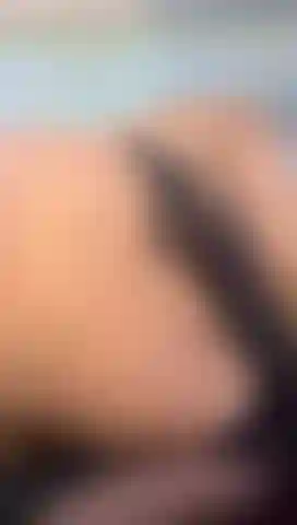 Eine reife lateinamerikanerin, mit knackigem arsch, der bereit zum ficken ist!!