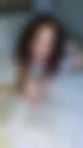 Is this how I look in your dreams every night?