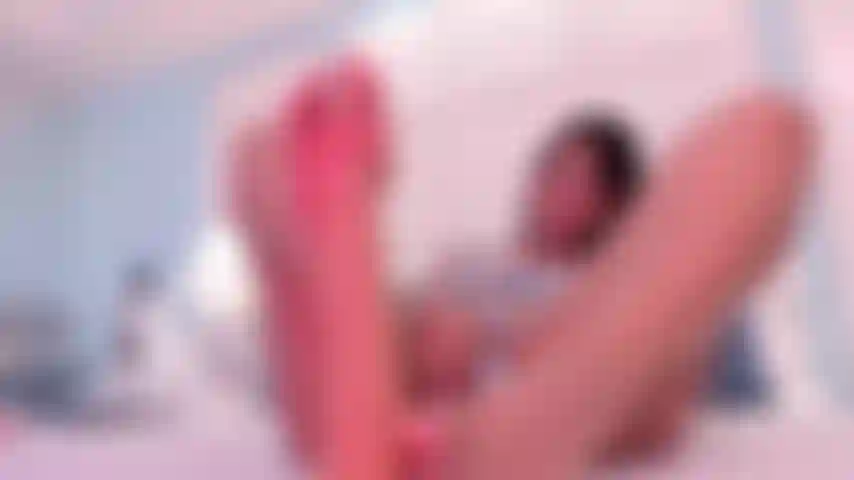 Meine füße werden heute die ganze arbeit machen! Du wusstest nicht, was ich mit ihnen machen könnte? Mmm.