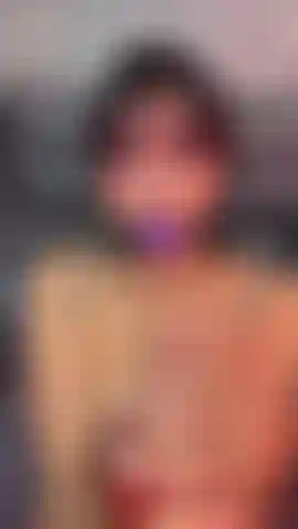 Wir spielen mit meinem knebel und deinem schwanz?