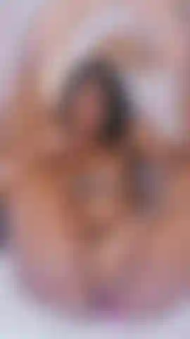 Ich masturbiere meine köstliche muschi.