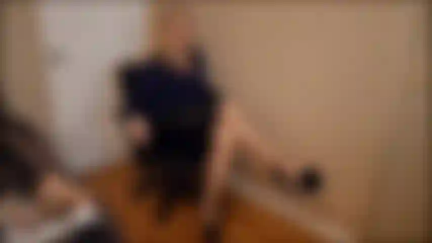 Sekretärin in nahtrückenstrümpfen, alle meine dildos aufgereiht auf dem bett. Riesenschwanz fickt mich für meine mädels... Lippen lecken, dirty talk, geile schlampe, extreme penetration, echter orgasmus. Bwc. Bbc. Böser drache.