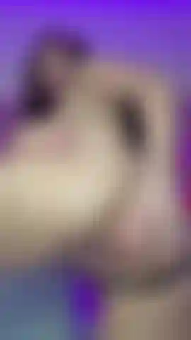 Let's play dirty. I want to scratch you until you clench with pleasure.