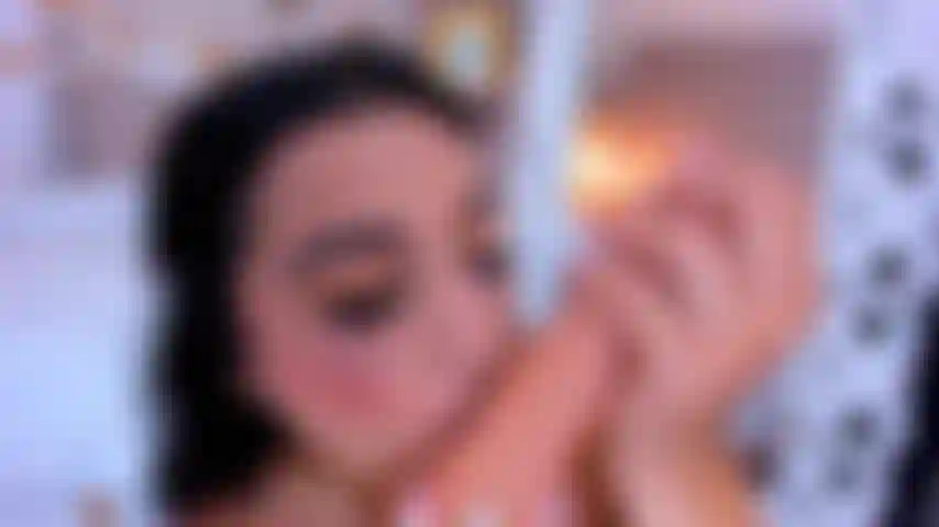 Die dich lutscht, dich zu reiten wie nie zuvor!!